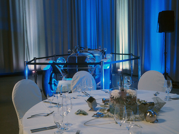 Veranstaltungshalle Gala (3).JPG