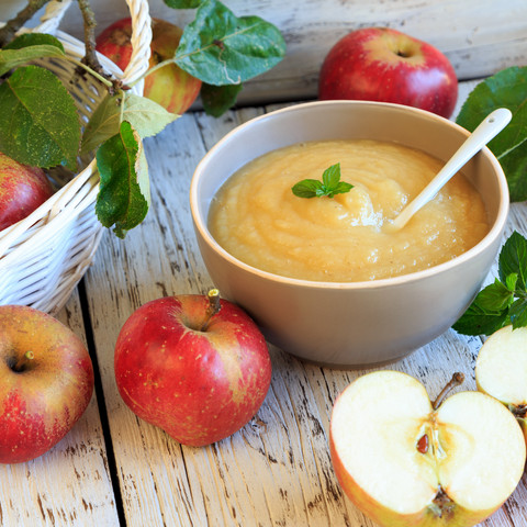 AdobeStock_483962987_Apfelmus_ Juefrateam Obstbaum richtig bescheneiden.jpeg Obstbaum richtig beschneiden Wanninchen Kurs