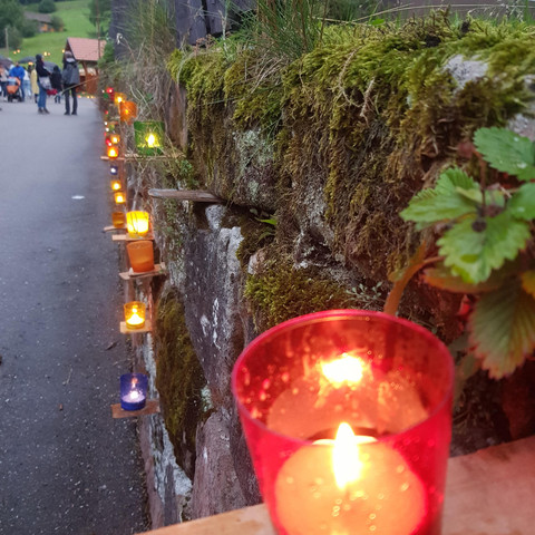 Romantische Tälerbeleuchtung