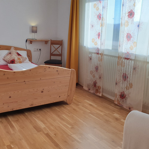 Ferienwohnung Sandras Bergstation Doppelbett Ferienwohnung Sandras Bergstation Doppelbett