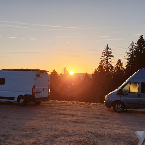 Ferienwohnung Sandras-Bergstation Stellplatz Camper Ferienwohnung Sandras-Bergstation Stellplatz Camper