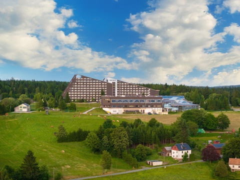 008-A-exterior_130541620