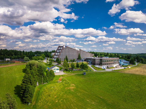 009-A-exterior_130541621