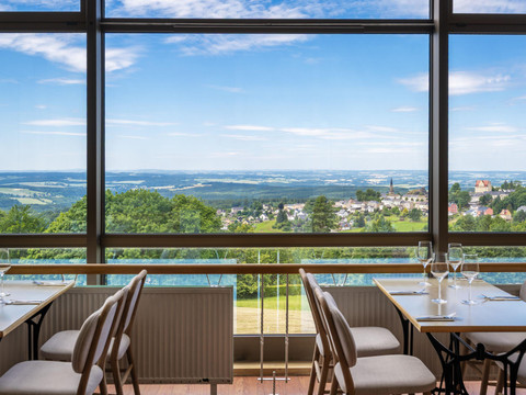 031-R-restaurant_130541643