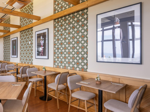 032-BA-bar_130541644