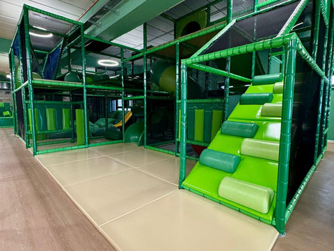 033-PEF-family_130541645