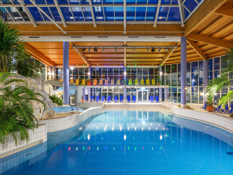 041-HB-indoor-pool_130541653