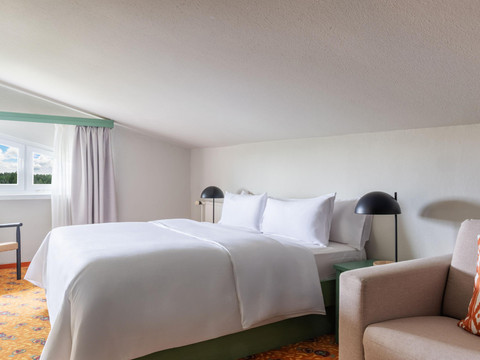 052-W-room-example_130541664