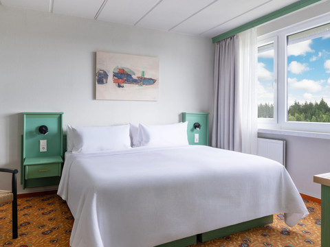 050-W-room-example_130541662