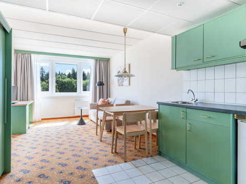 059-W-room-example_130541671