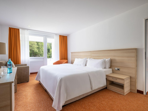 055-W-room-example_130541667