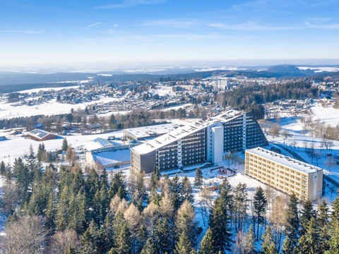 070-A-exterior_130541612