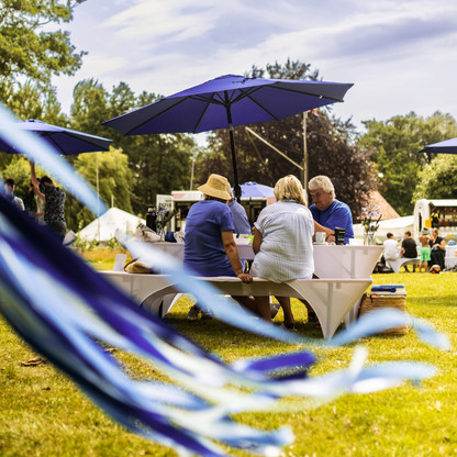Picknick Malente macht blau am Kellersee
