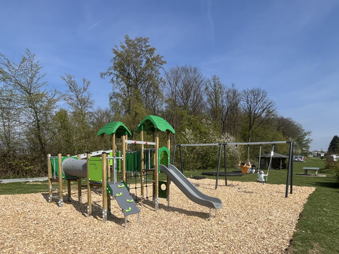 Spielplatz auf dem Campingpark im Bergischen Land