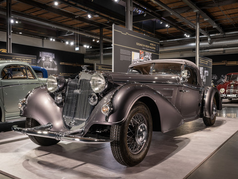 SoA-100H8_Horch855_044_Foto_Stefan Warter_AHM.jpg