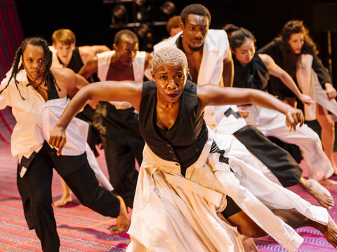 1UTB-8788 ©MOUVOIR_Martin Rottenkolber.jpg