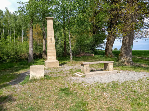 Meridiansäule