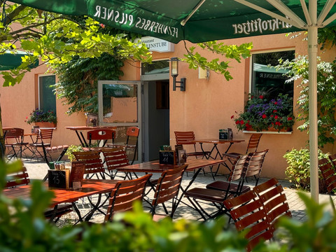 Biergarten im HEIDE SPA