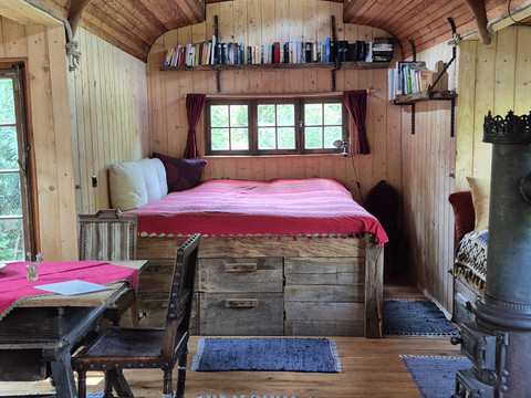 Schlafmöglichkeit Zirkuswagen Sternenzelt