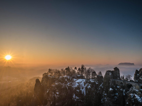 die Basteibrücke im Winter