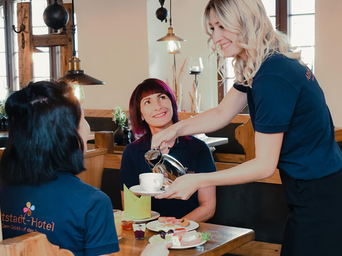 92_Altstadthotel-Frühstück_16.07.2025