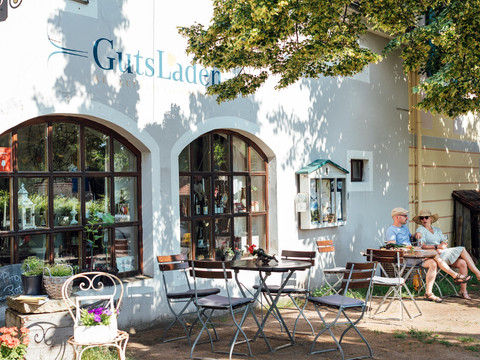 Gutsladen am Weingut Aust