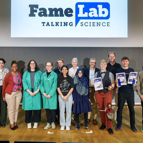 FameLab Dresden 2026 group picture Participants, jury and moderator of the FameLab regional competition Dresden at the group photo