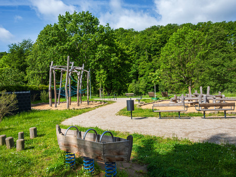 Blick auf Spielplatz Dattenfeld