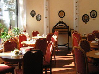 Blick in das Café, Schulze LAdencafé Borgholzhausen