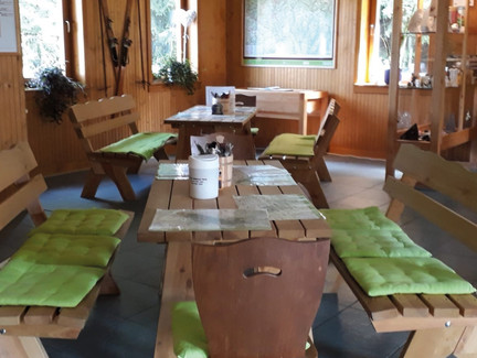 Naturparkinformationszentrum und Rennsteig-Imbiss