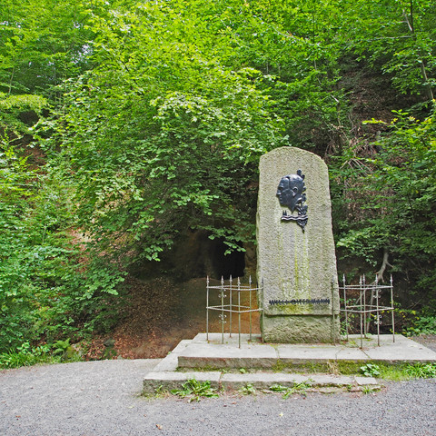 Willi-Ostermann-Denkmal