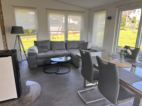 Ferienhaus Auszeit Windeck: Couch Ferienhaus Auszeit Windeck: Couch