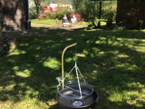Ferienwohnung Alte Schule: Grillplatz Ferienwohnung Alte Schule: Grillplatz