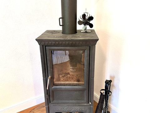 Ferienwohnung Alte Schule: Kamin Ferienwohnung Alte Schule: Kamin