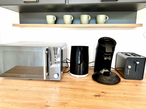 Ferienwohnung Alte Schule: Mikrowelle; Kaffemaschine Ferienwohnung Alte Schule: Mikrowelle; Kaffemaschine