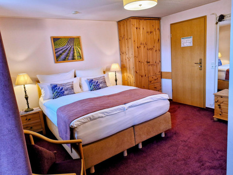 Doppelzimmer Standard Lavendel