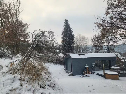 Tiny House, Aussenansicht: Winter Tiny House, Aussenansicht: Winter