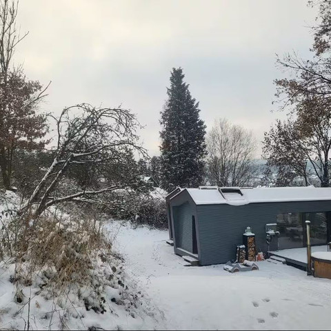 Tiny House, Aussenansicht: Winter Tiny House, Aussenansicht: Winter