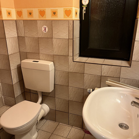 Ferienwohnung Im Bachgarten: WC Ferienwohnung Im Bachgarten: WC