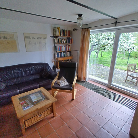 Ferienhaus Im Wiesengrund, Wohn und Esszimmer, Terrasse Ferienhaus Im Wiesengrund, Wohn und Esszimmer, Terrasse