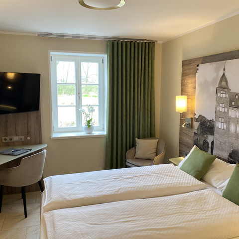 Burgenzimmer.jpg