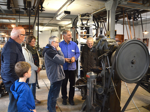 Der Historische Maschinenpark der Wittigfabrik zeigt vergangene Industriegeschichte mittels Transmission.