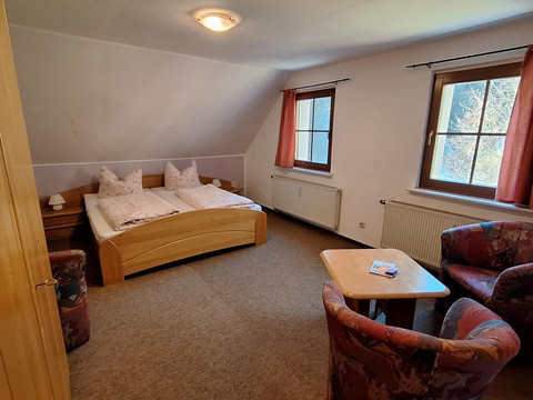 Schlafzimmer Jonsdorf