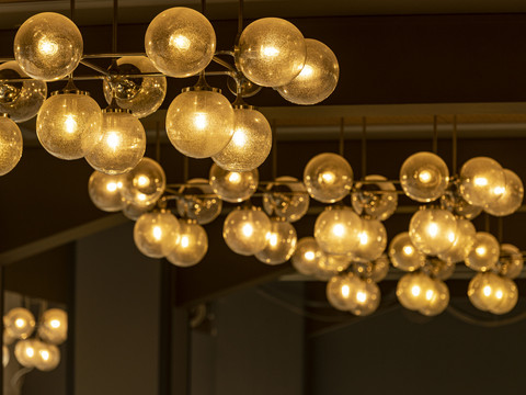 Spinnbau_Lampen-Zuschauersaal_Grosse-Buehne_PR01__c_Nasser_Hashemi.jpg