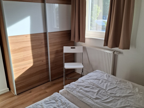 Schlafzimmer1.jpg