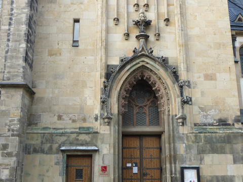 Barrierefreier Eingangsbereich „Burgstrasse“