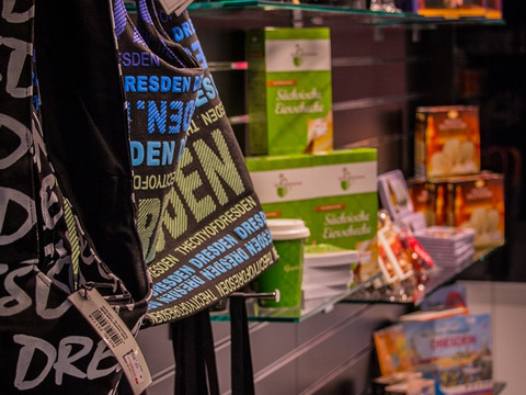 Dresden Information im Hauptbahnhof