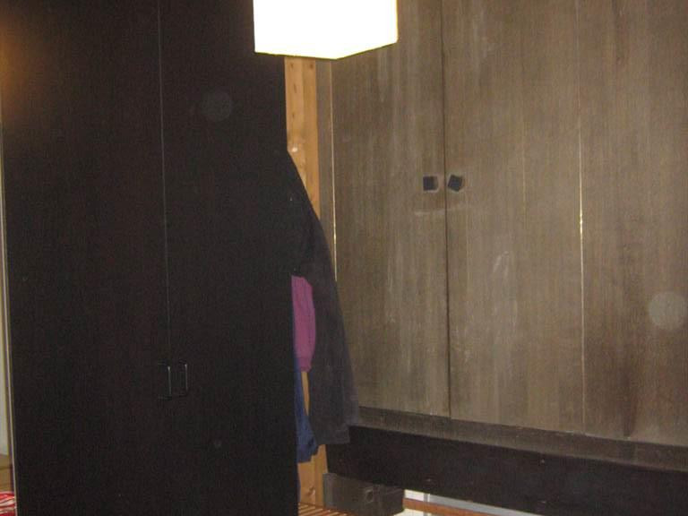 Grosser Schrank im Elternschlafzimmer