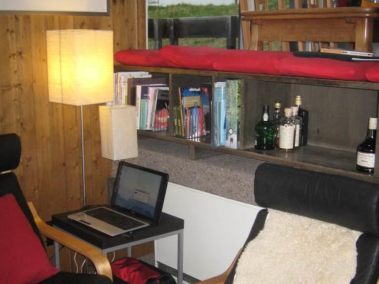 Blick vom Wohnzimmer zum Esstisch