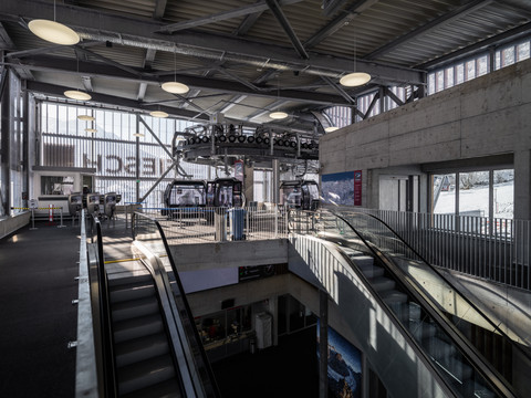 ÖV-Hub in Fiesch in der Aletsch Arena